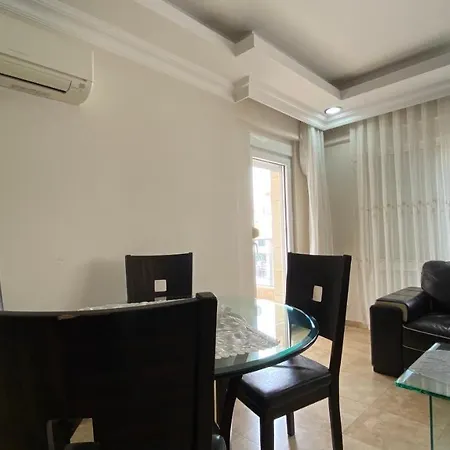 Odyssey Park Apartment *